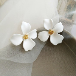 Сережки квіти білі soft touch-foto7