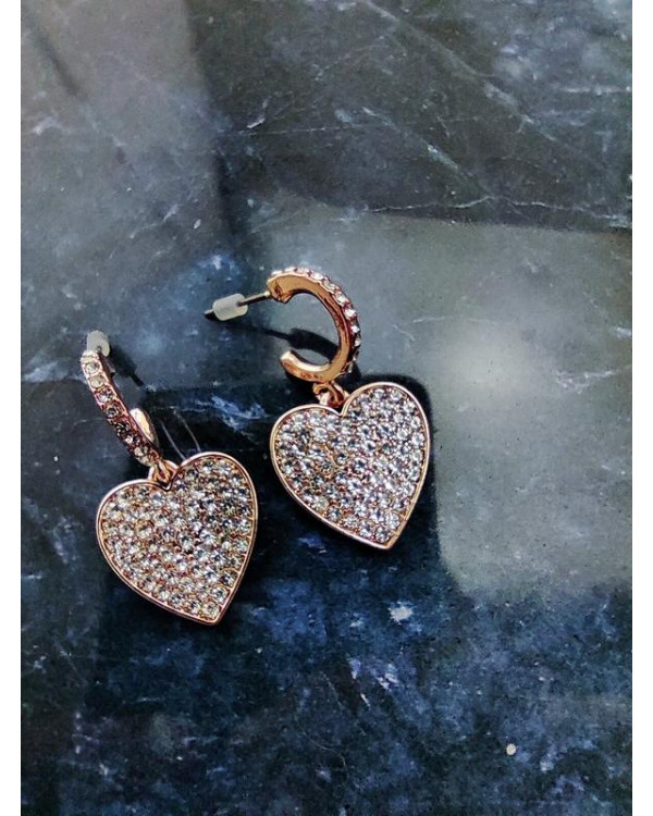 Серьги с кристаллами сердца на кольцах 