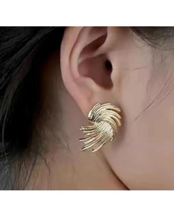 Серьги клипсы винтажные стильные бижутерия