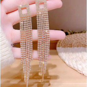 Длинные серьги с кристаллами бижутерия золотистые -foto2