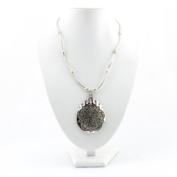 Кулон на ожерелье "Pendant silver pattern"-foto4