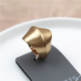 Matte gold кільце широке матове бренд-foto4